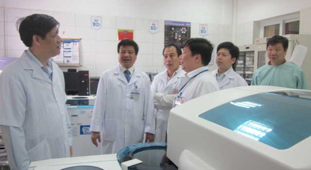 Bộ Y Tế tiến hành kiểm tra 37 bệnh viện trực thuộc bo y te kiem tra benh vien