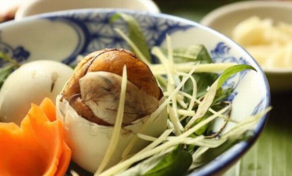 Phụ nữ mang thai có nên ăn trứng vịt lộn không? phu nu mang thai co nen an trung vit lon